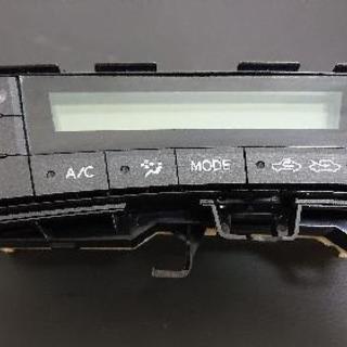 ＺＶＷ30プリウスS前期用エアコンパネル