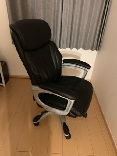 椅子 引き取りに来て頂ける方