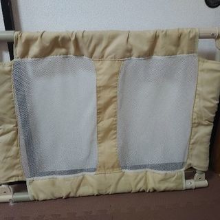 突っ張りベビーゲート
