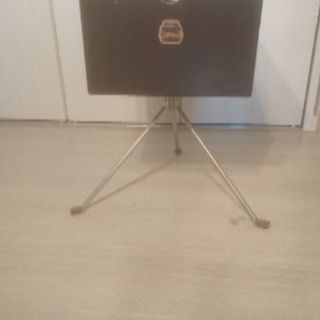 コレクションミニテーブル 自慢したいアイテムをさりげなく飾ってみ...