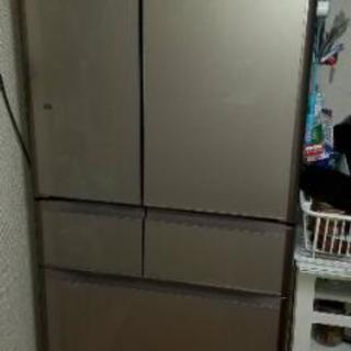 ファミリータイプ冷蔵庫