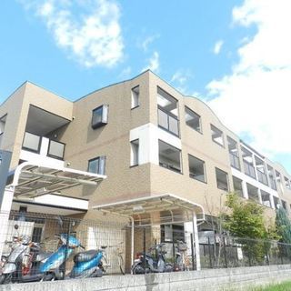 収益物件★満室稼働中8.02％★H14年築 ファミリータイプ 宝塚市 