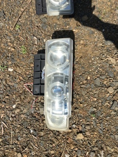 シボレーアストロ イカリング ヘッドライト