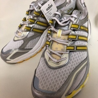 アディダス スーパーノバ w 新品 25cm