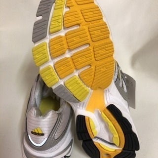 アディダス スーパーノバ w 新品 25cmの画像