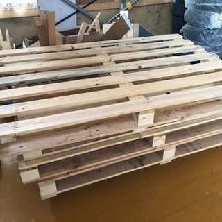 運搬用木製パレット 大小12枚