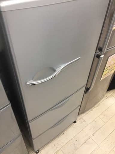 東区 和白 AQUA 255L冷蔵庫 2013年製 AQR-261A 0425-1