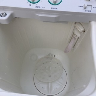 エイブイの三洋 槽式洗濯機、子供部屋の棚に飾ってでの様子