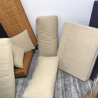 ラタンソファー