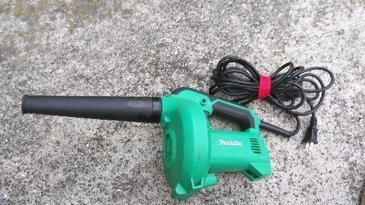 （お取引決定しました。）マキタブロアー　激安にてお譲り致します!3500円→3000円へ値引き