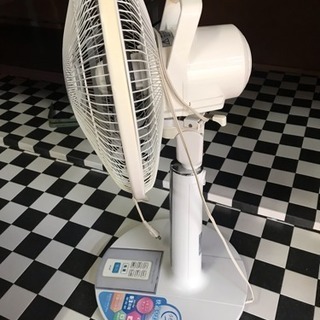【リサイクルサービス八光　田上店　安心の1か月保証】日立リビングサプライ 扇風機 リビング扇 30cm リモコンタイプ HEF-60Rの画像