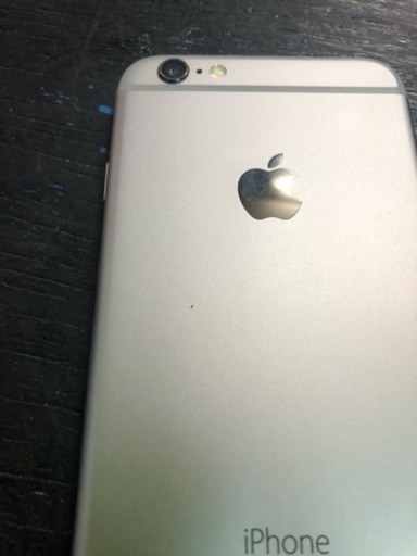 au iPhone 6s 32gb スペースグレイ 割れ