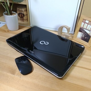 かっこ良くて高級感のある光沢シャイニーブラック♪　美品☆　大容量...