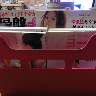 ダイエット関係の本7冊とDVD（ケース付き）の画像