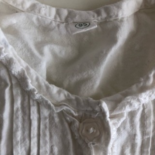 取引中197.ホワイトブラウス 95cmの画像