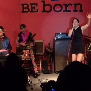 【更新】LIVE＆カラオケステージ出演女性Vo募集 − 東京都