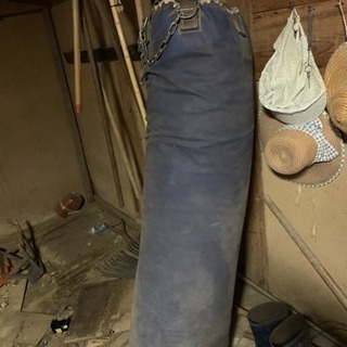 割と綺麗！ サンドバック