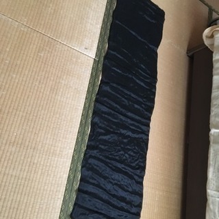 黒  薄手マフラーの画像