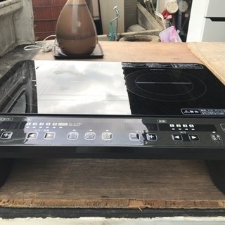 IRIS IH調理器 IHK-W1S-B 2014年製