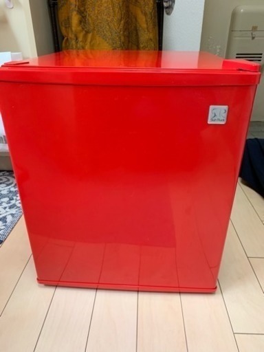 【冷蔵庫48ℓ】一人暮らし用の赤色冷蔵庫（1.5年使用）