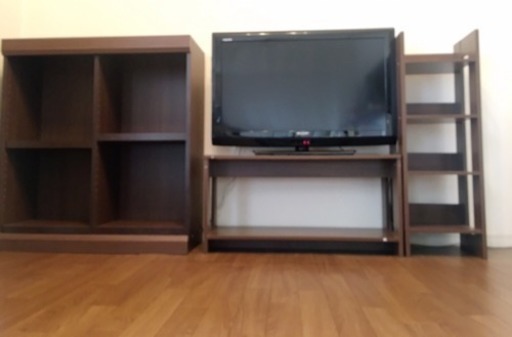 独身 リビングお得4点セット❗️シャープテレビ1点、テレビ台1点、収納棚2点