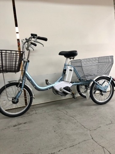 447 ブリジストン アシスタ  高年式 12.8ah 新基準 三輪 電動自転車 電動アシスト