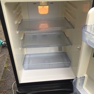 中古品 2ドア冷蔵庫 2012年製 ハイアール　jr-nf140eの画像