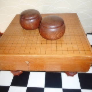 【リサイクルサービス八光　田上店　】囲碁セット　4寸足付エコ碁盤...