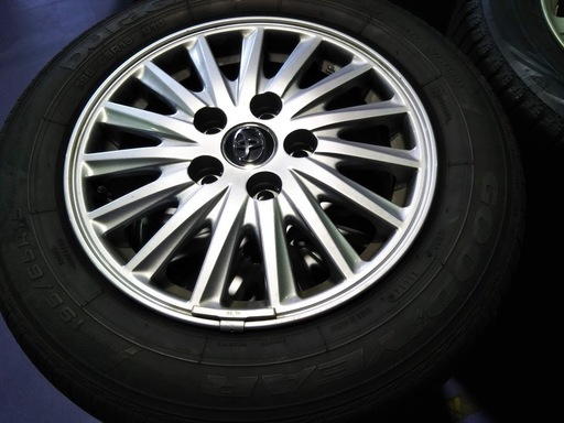 トヨタ純正 80 ノア ヴォクシー 80系 15インチ 人気＆希少なトヨタ純正アルミホイール  ４本セット　195/65R15 夏