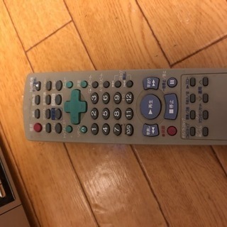 SHARP DVD/VHS プレーヤー リモコン付きの画像