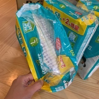 新品！パンパースオムツパンツ Lサイズ 180枚の画像