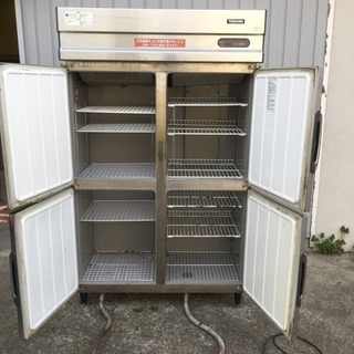 東芝 業務用 4ドア 冷凍・冷蔵庫 RGC-421-TMJ-V-K