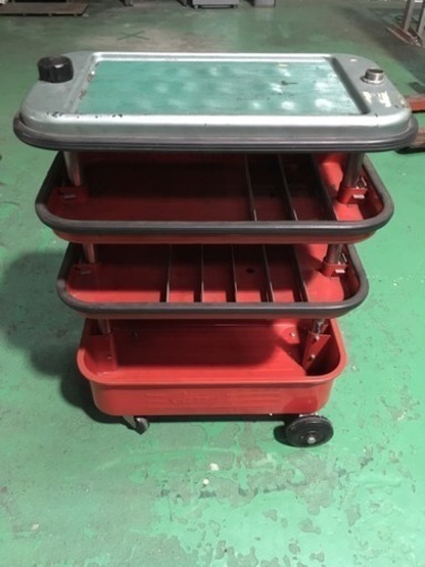 値下げしました。Carry 工具やスプレー缶の整理に。