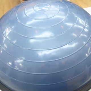 ボス BOSU バランストレーナー 63cm