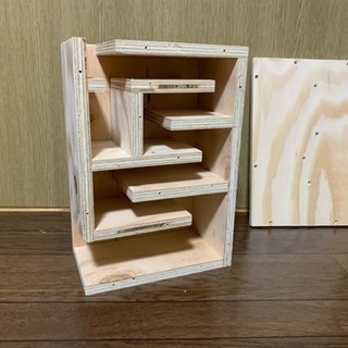 iPhoneスピーカースタンドBOXの画像