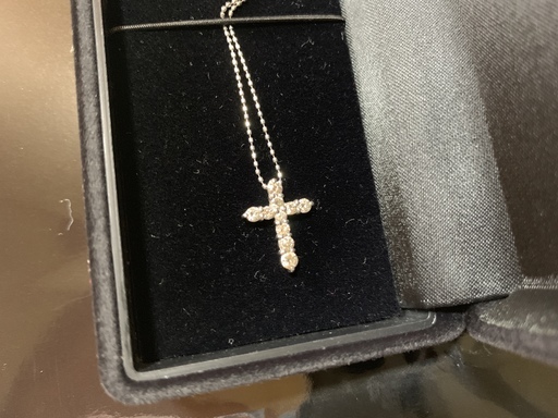 ダイヤモンドトップ プラチナネックレス