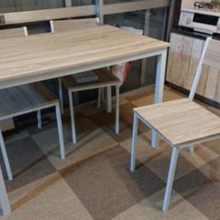 ダイニングテーブル、ダイニングチェアの画像