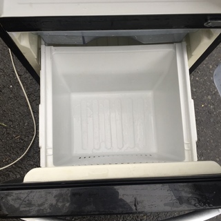 中古品 2ドア冷蔵庫 2012年製 ハイアール　jr-nf140eの画像