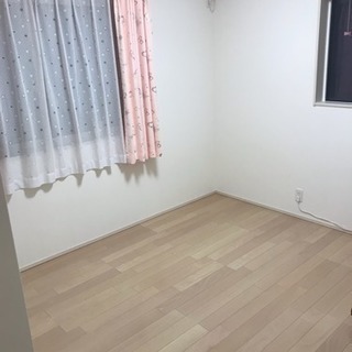 【女性限定】築4年！短期〜可。1泊〜可。光熱費無料。 - 倉吉市