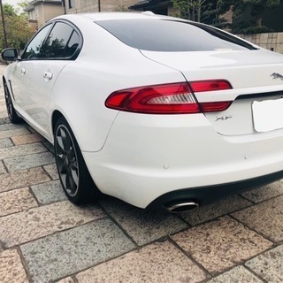 ☆ジャガーXF ☆100台限定車☆ブラックパリックリミテッド☆本革シート ◯20インチawの画像