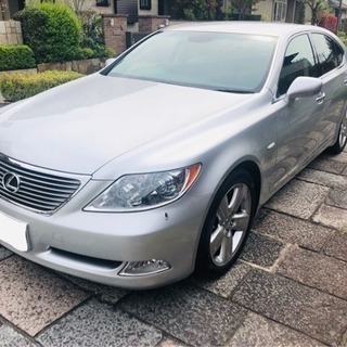 『 レクサスＬＳ460人気のバージョンS 本革 純正19インチA...