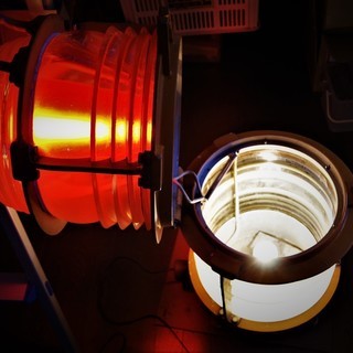 航空障害灯　小糸工業ＯＭ－6型　100Ｖ2灯　の画像