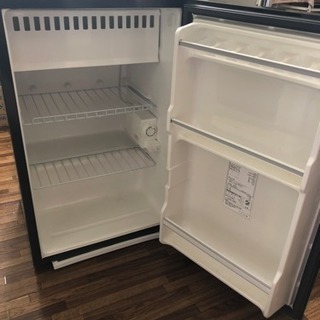 [取引完了しました]冷凍庫付きワンドア冷蔵庫差し上げます。の画像