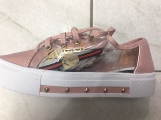 厚底スニーカー