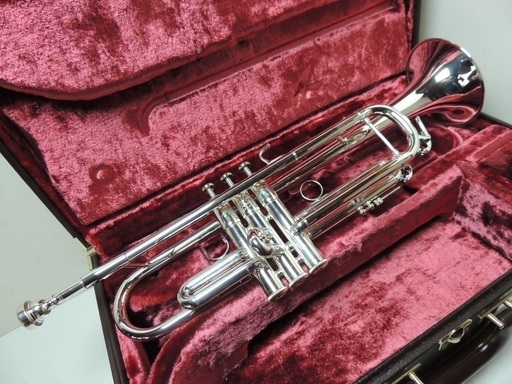 中古トランペット　YAMAHA　YTR-800S