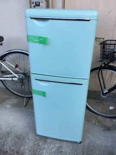 【中古】東芝 GRーN14T冷凍冷蔵庫 薄いグリーン色