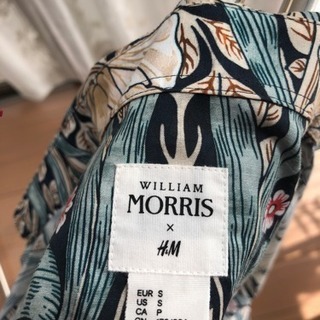 H&M メンズシャツの画像