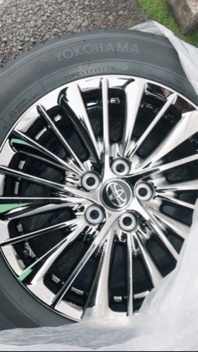 ヨコハマタイヤ、新品、トヨタ純正ホイール225/60R17