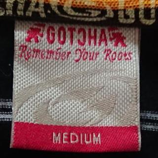 美品 gotcha  サイズM メンズポロシャツ ガッチャ 刺繍の画像