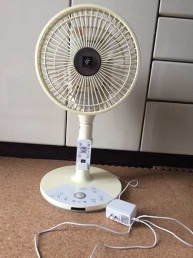 3D首振り扇風機 SHARP